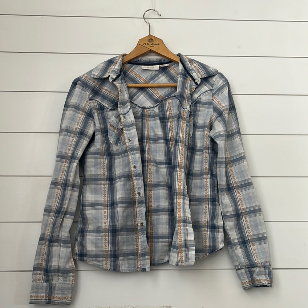 Arizona Jean Company kids flannel snap button down shirt